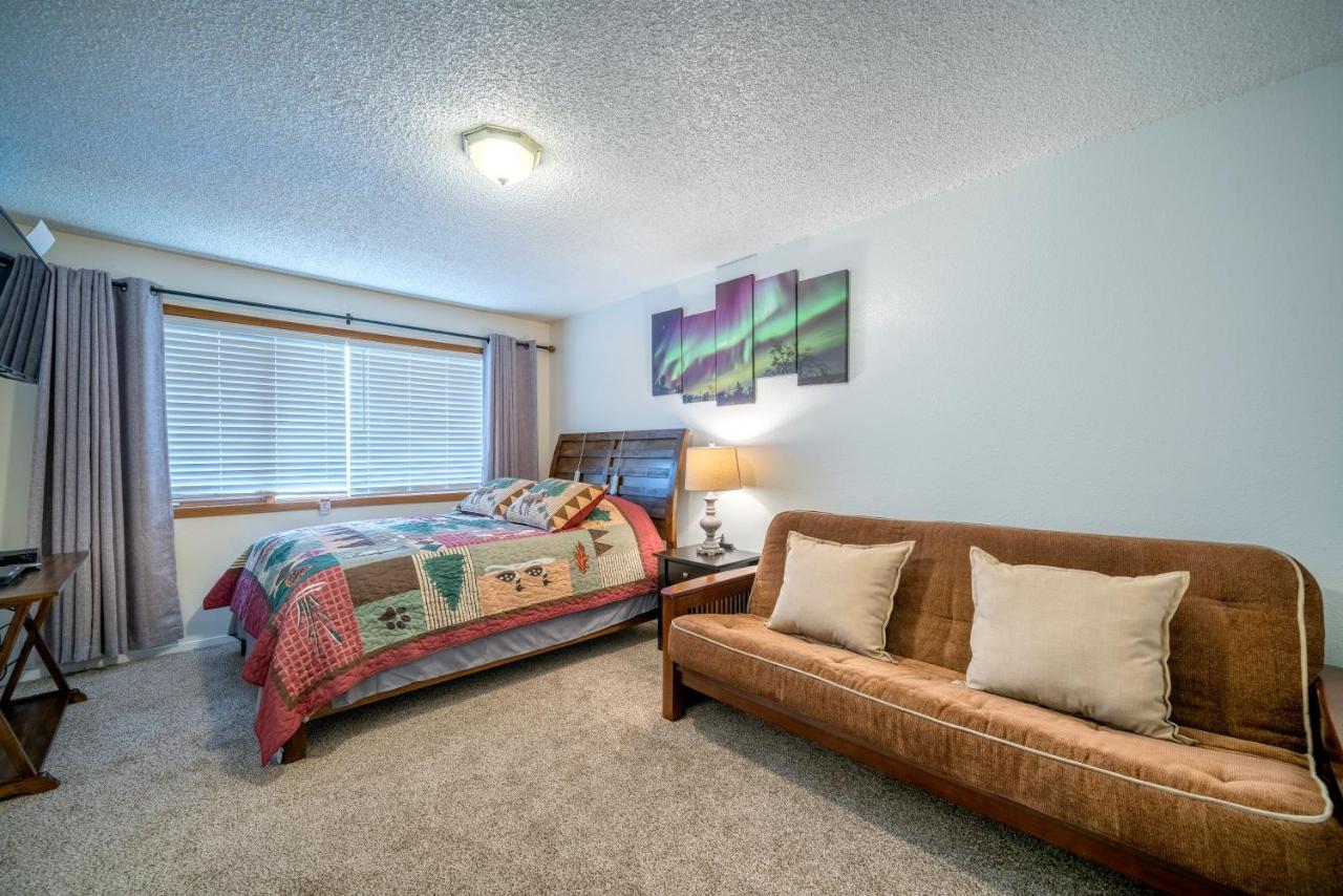 Polar Bear Den Apartment Анкъридж Екстериор снимка